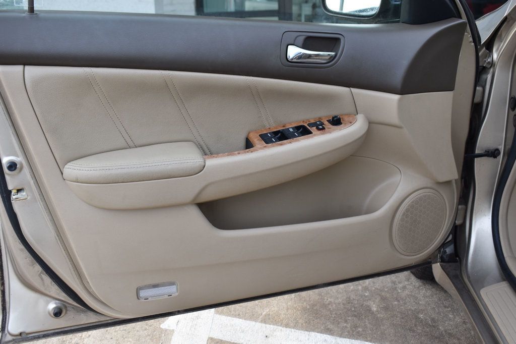2004 Honda Accord Sedan EX Automatic w/Leather/XM - 22973676 - 35