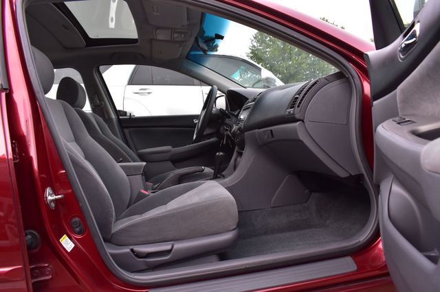 2004 Honda Accord Sedan EX Automatic w/Side Curtain Airbags - 23079934 - 16