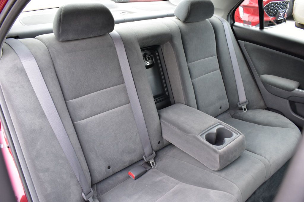 2004 Honda Accord Sedan EX Automatic w/Side Curtain Airbags - 23079934 - 23
