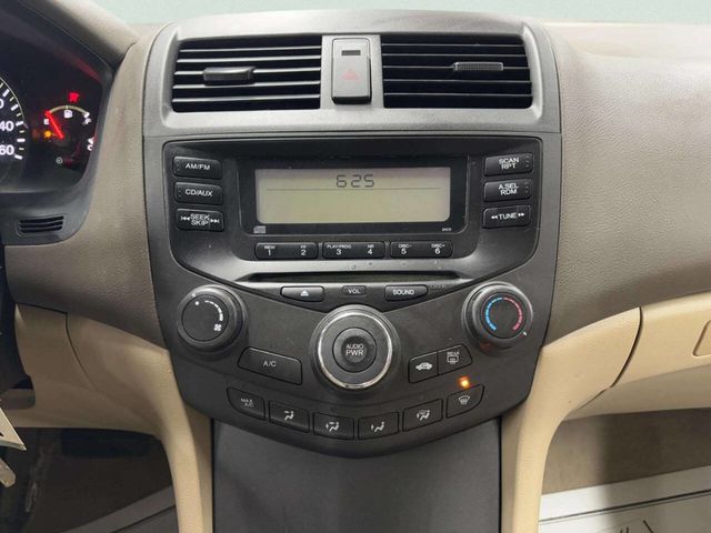 2004 Honda Accord Sedan LX Automatic - 22952370 - 21