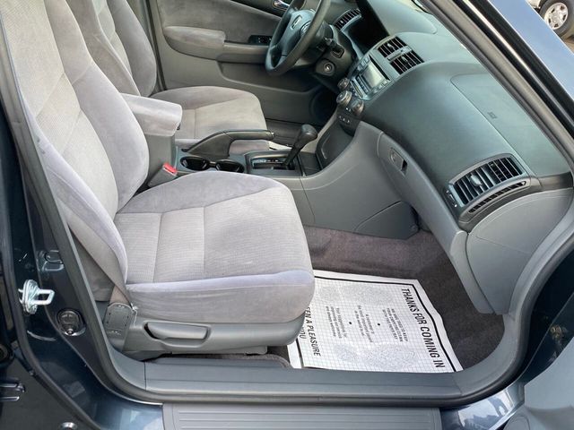 2004 Honda Accord Sedan LX Automatic - 23009018 - 8