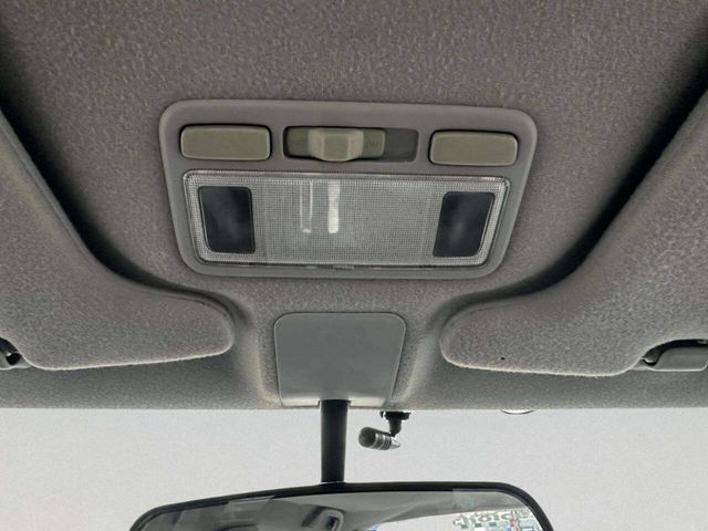 2004 Honda Civic 4dr Sedan EX Automatic - 22949725 - 27