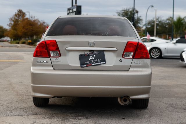 2004 Honda Civic 4dr Sedan LX Automatic - 22954486 - 11
