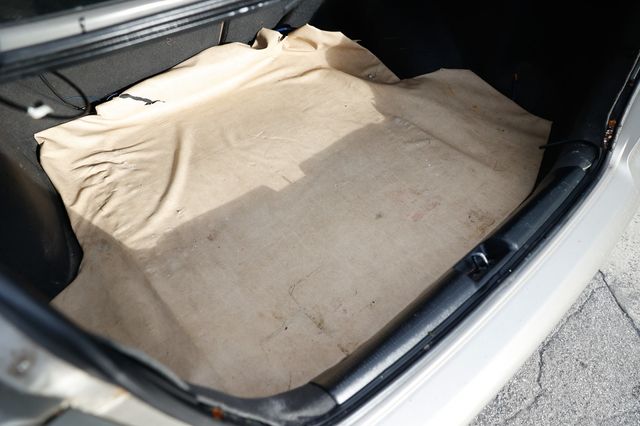 2004 Honda Civic 4dr Sedan LX Automatic - 22954486 - 27