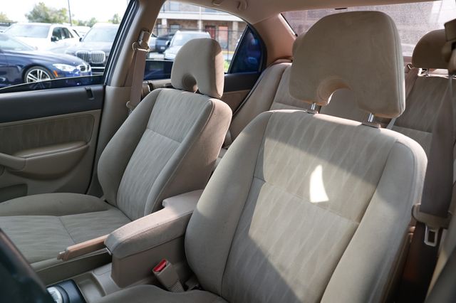 2004 Honda Civic 4dr Sedan LX Automatic - 22954486 - 8