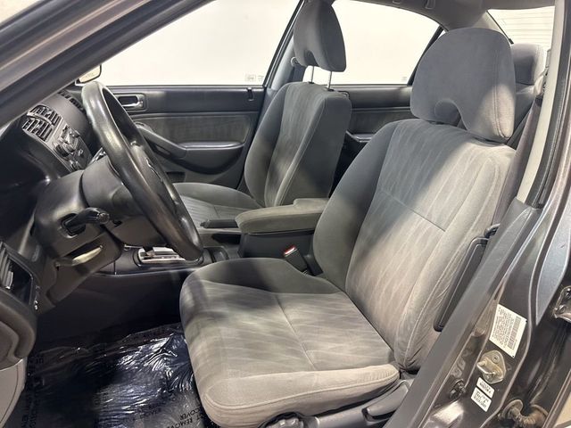 2004 Honda Civic 4dr Sedan LX Automatic w/Side Airbags - 23022285 - 11