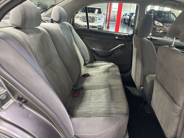 2004 Honda Civic 4dr Sedan LX Automatic w/Side Airbags - 23022285 - 21