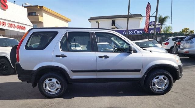 2004 Honda CR-V 2WD LX Automatic - 22674914 - 3