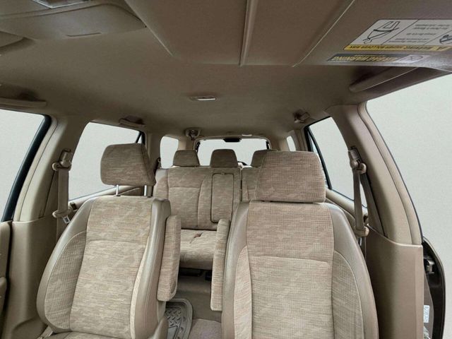 2004 Honda CR-V 4WD LX Automatic w/Side Airbags - 22964794 - 18