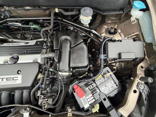 2004 Honda CR-V 4WD LX Automatic w/Side Airbags - 22964794 - 29