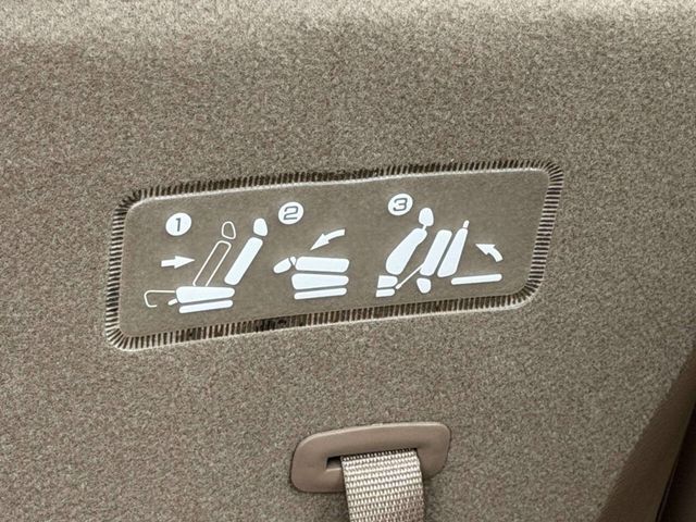 2004 Honda CR-V 4WD LX Automatic w/Side Airbags - 22964794 - 7