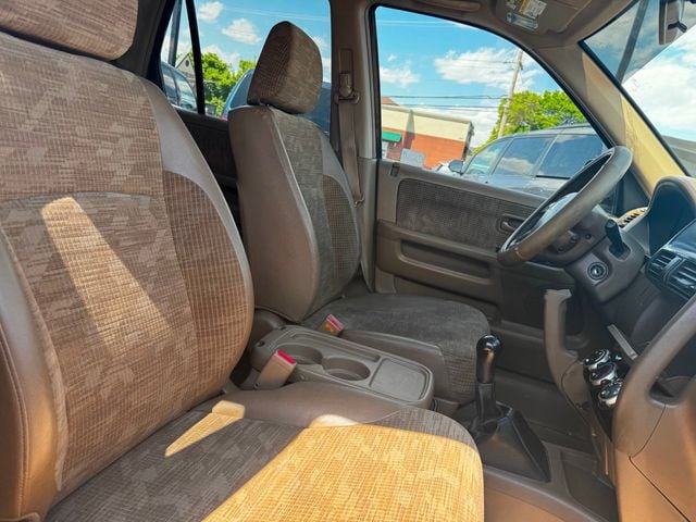 2004 Honda CR-V 4WD LX Manual - 23025608 - 15