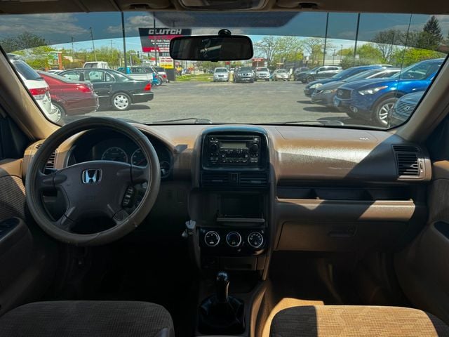 2004 Honda CR-V 4WD LX Manual - 23025608 - 18