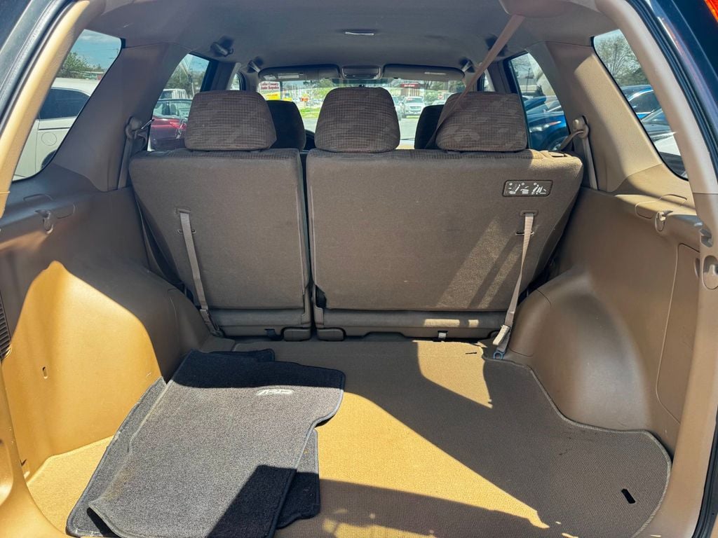2004 Honda CR-V 4WD LX Manual - 23025608 - 6