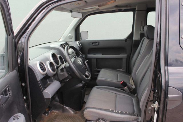 2004 Honda Element 2WD EX Manual w/Side Airbags - 23030331 - 5