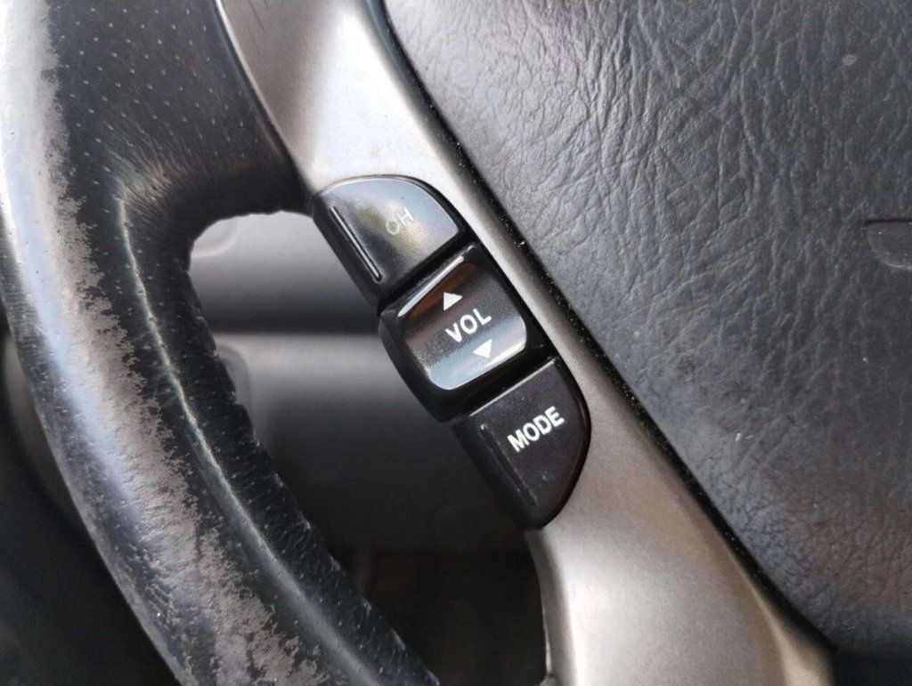 2004 Honda Pilot 4WD EX Automatic w/Leather - 22928595 - 25