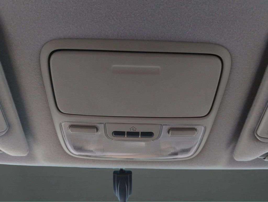 2004 Honda Pilot 4WD EX Automatic w/Leather - 22928595 - 35