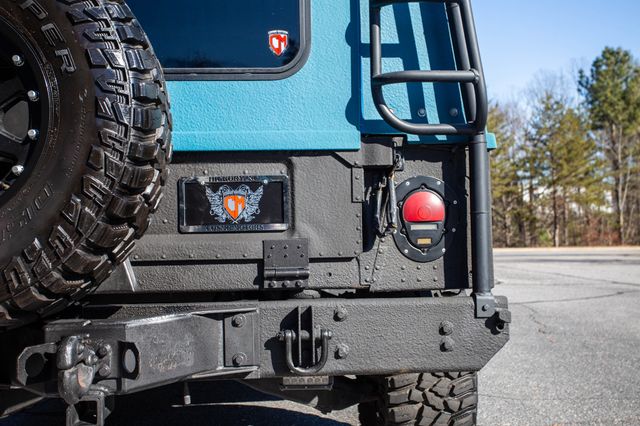 2004 HUMMER H1 4-Passenger Wagon Enclosed - 22957205 - 38