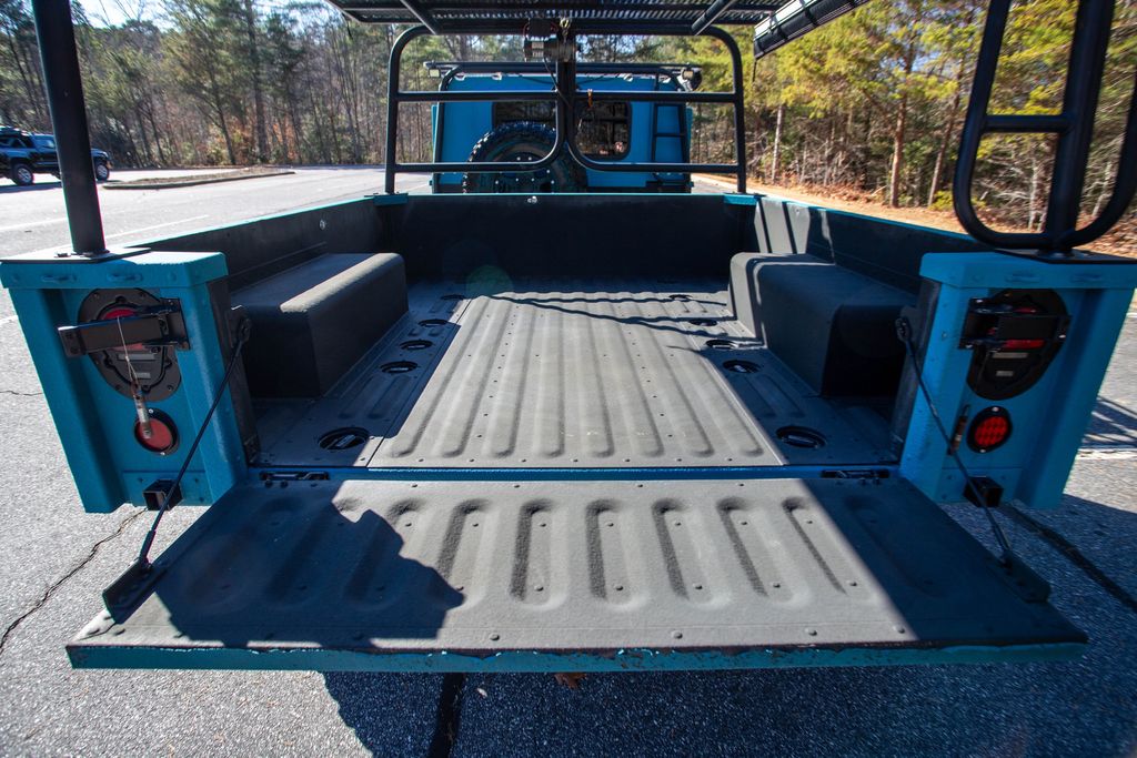 2004 HUMMER H1 4-Passenger Wagon Enclosed - 22957205 - 46