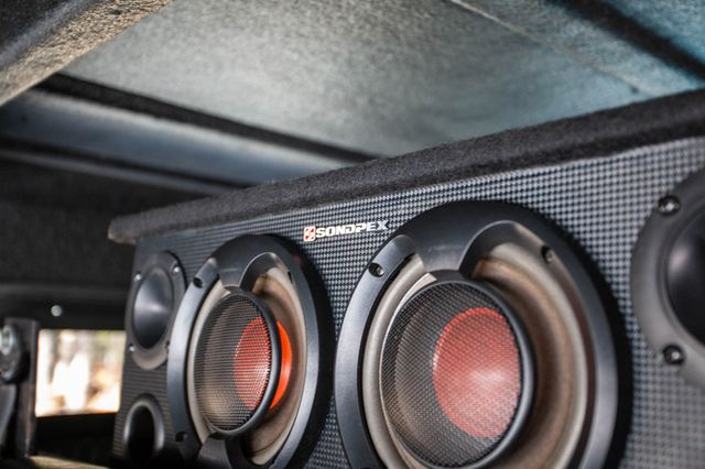 2004 HUMMER H1 4-Passenger Wagon Enclosed - 22957205 - 63