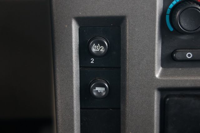 2004 HUMMER H2 4dr Wagon - 23037007 - 33