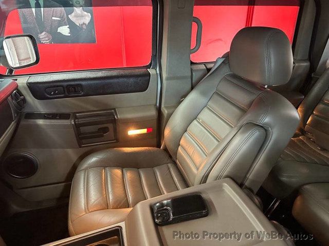 2004 HUMMER H2 4dr Wagon - 23043538 - 35