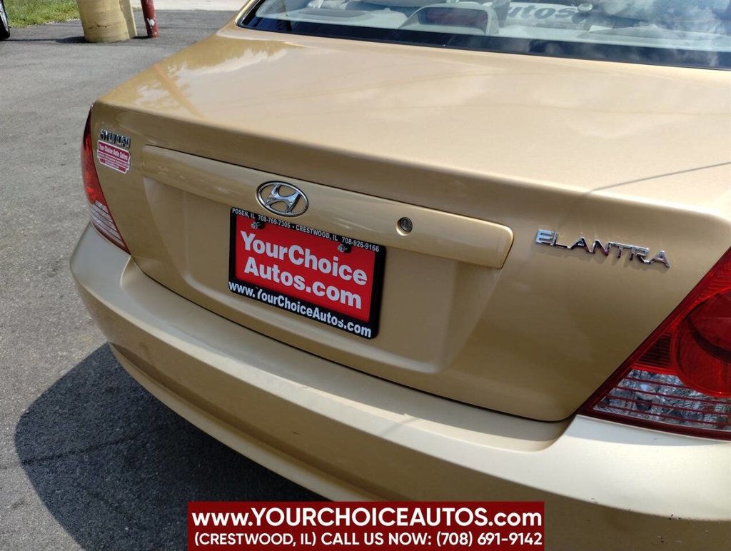 2004 Hyundai Elantra GLS 4dr Sedan - 22898189 - 10