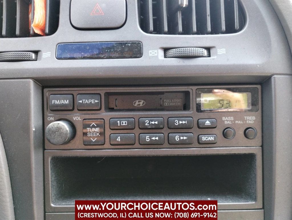 2004 Hyundai Elantra GLS 4dr Sedan - 22898189 - 30