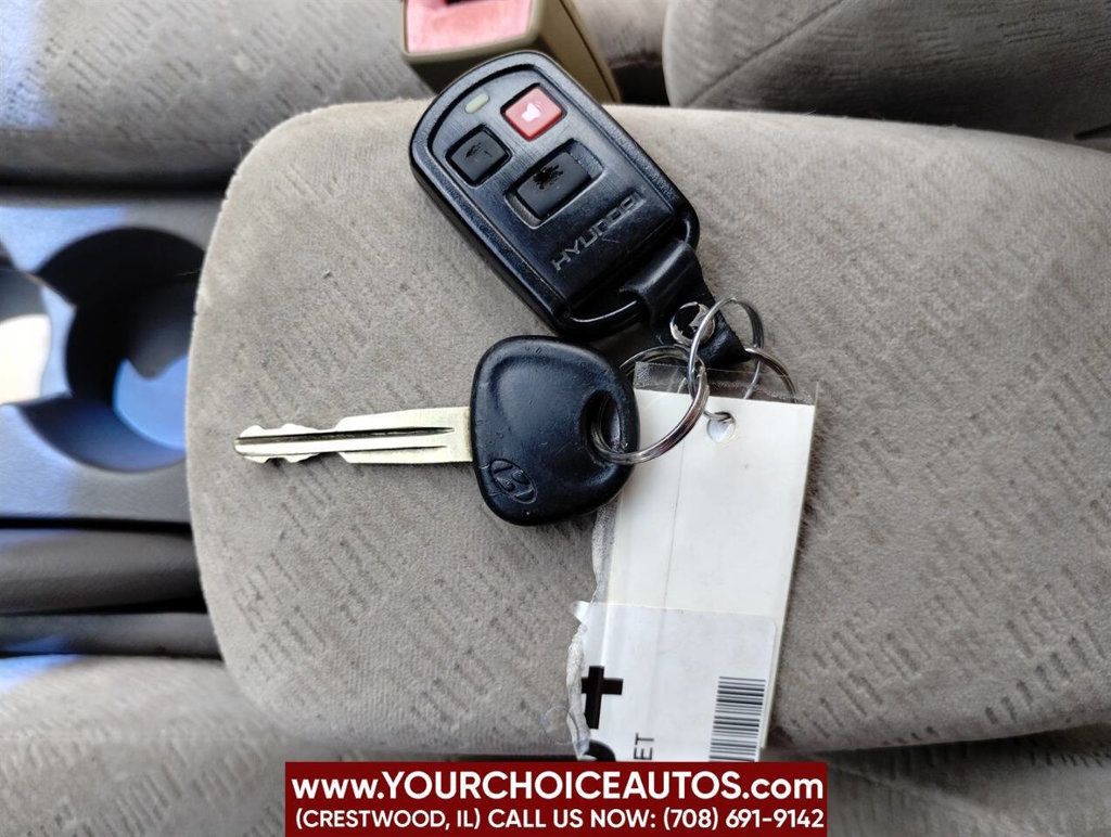 2004 Hyundai Elantra GLS 4dr Sedan - 22898189 - 36