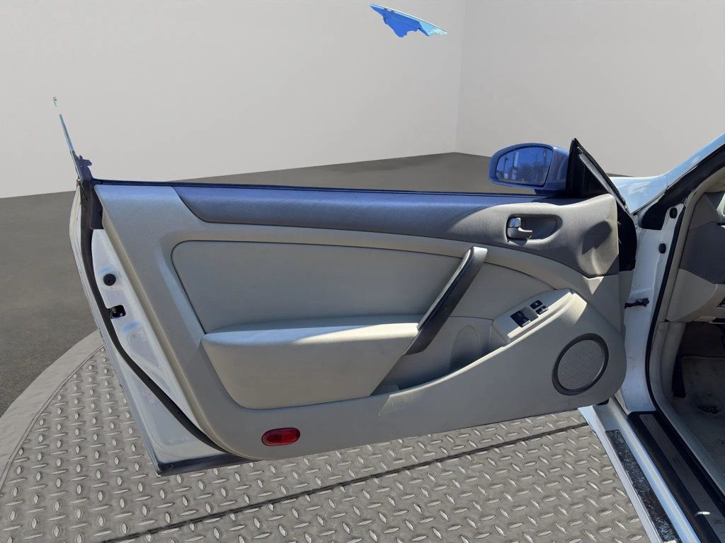 2004 INFINITI G35 Coupe 2dr Coupe Manual w/Leather - 22856334 - 11