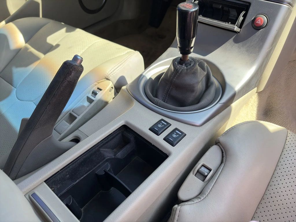 2004 INFINITI G35 Coupe 2dr Coupe Manual w/Leather - 22856334 - 16