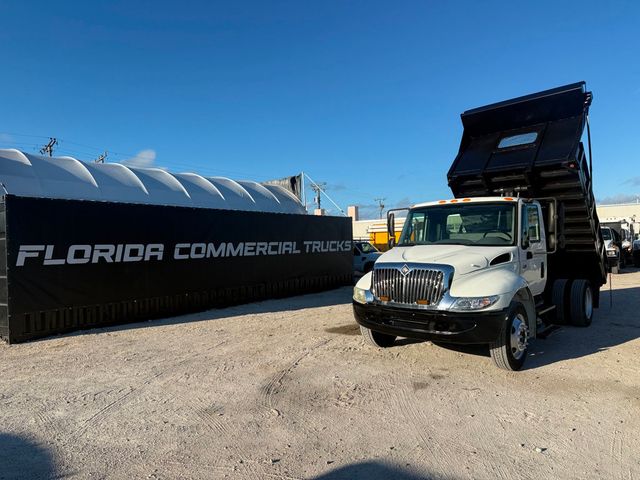 2004 International 4300 Dump Truck LOW PROFILE  - 22976157 - 0