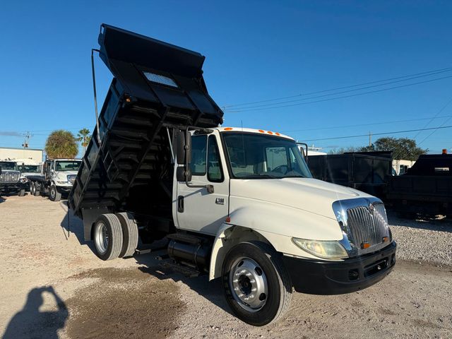 2004 International 4300 Dump Truck LOW PROFILE  - 22976157 - 4