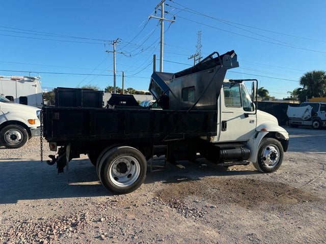 2004 International 4300 Dump Truck LOW PROFILE  - 22976157 - 8