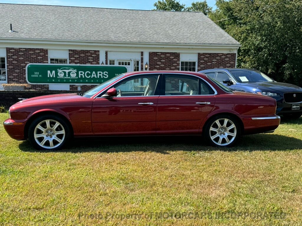 2004 Jaguar XJ 4dr Sedan XJ8 - 22605371 - 17