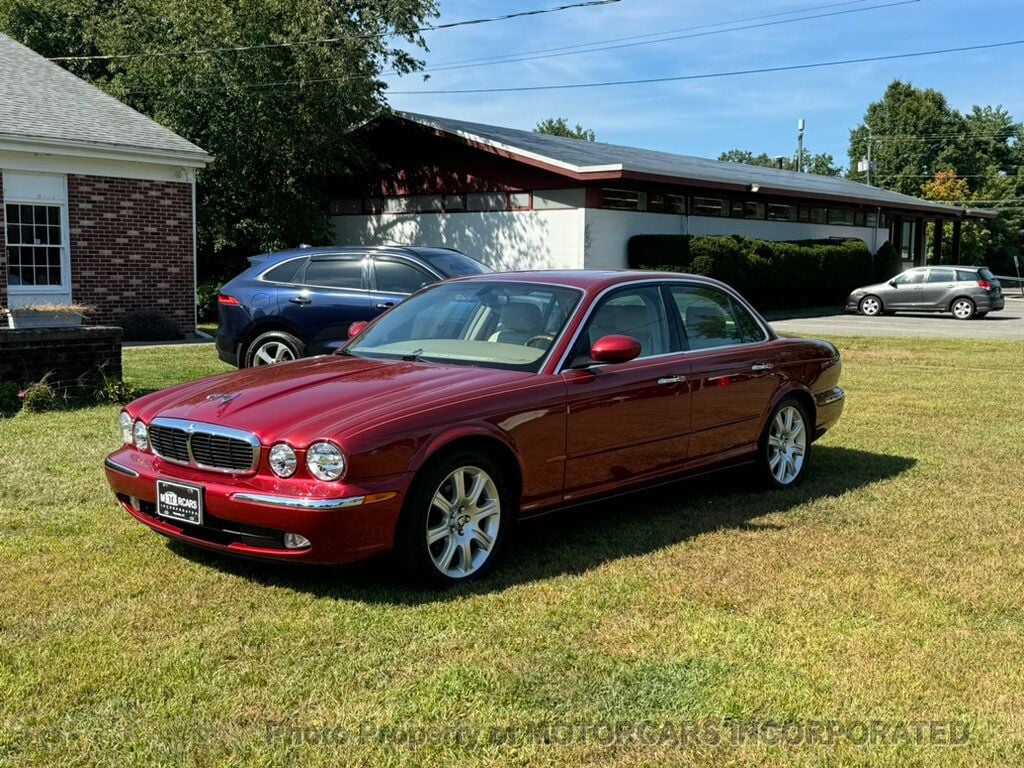 2004 Jaguar XJ 4dr Sedan XJ8 - 22605371 - 3