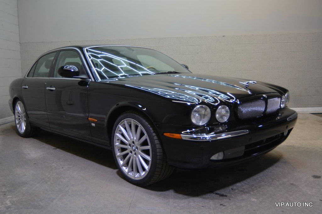 2004 Jaguar XJ 4dr Sedan XJR - 22974866 | Video 1