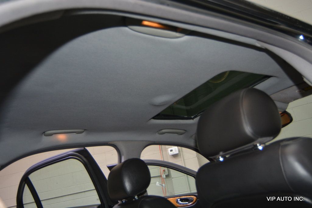 2004 Jaguar XJ 4dr Sedan XJR - 22974866 - 20