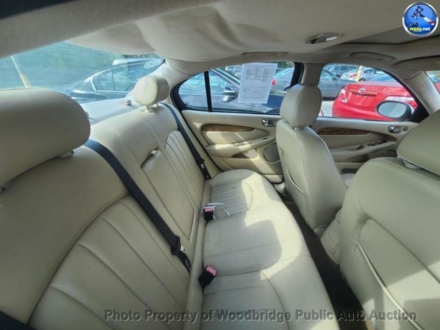 2004 Jaguar X-Type 4dr Sedan 3.0L - 22923580 - 3