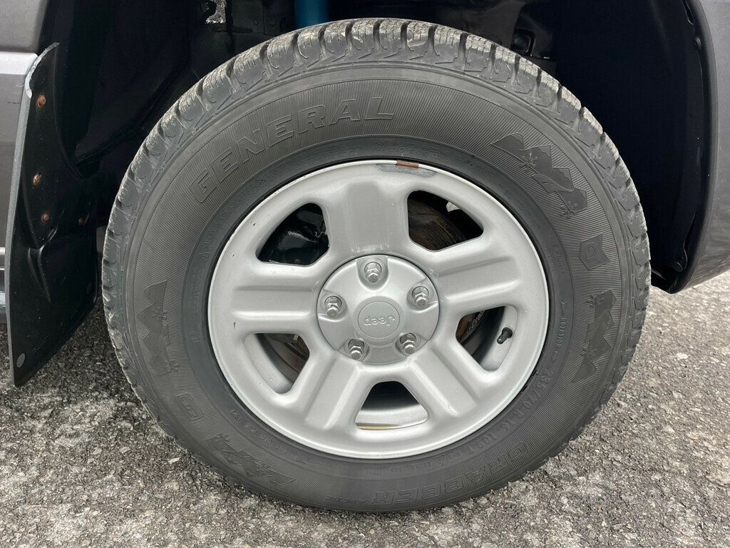 2004 Jeep Grand Cherokee Overland 4.7L H.O 4x4 RUST FREE - 22799189 - 10