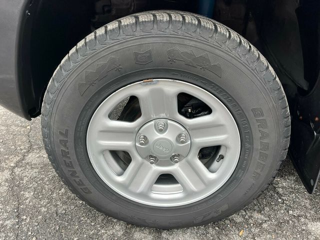 2004 Jeep Grand Cherokee Overland 4.7L H.O 4x4 RUST FREE - 22799189 - 13