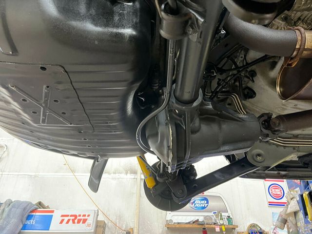 2004 Jeep Grand Cherokee Overland 4.7L H.O 4x4 RUST FREE - 22799189 - 19