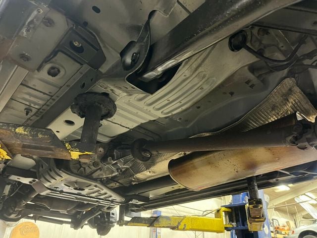 2004 Jeep Grand Cherokee Overland 4.7L H.O 4x4 RUST FREE - 22799189 - 24