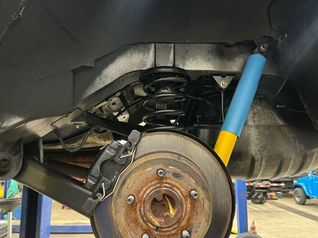 2004 Jeep Grand Cherokee Overland 4.7L H.O 4x4 RUST FREE - 22799189 - 25