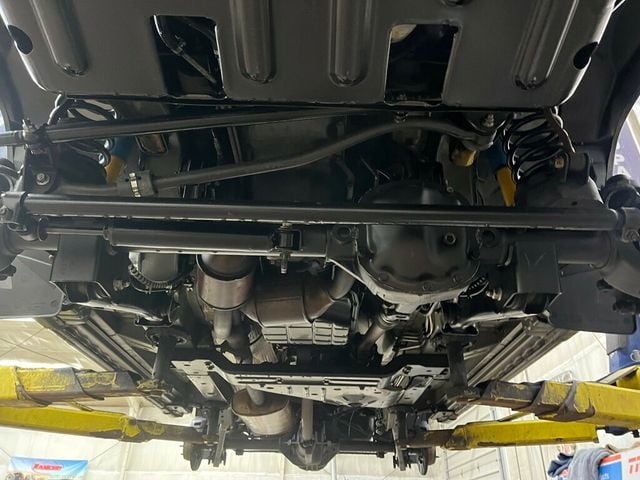 2004 Jeep Grand Cherokee Overland 4.7L H.O 4x4 RUST FREE - 22799189 - 29