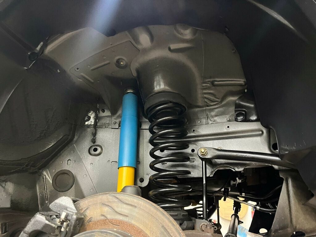 2004 Jeep Grand Cherokee Overland 4.7L H.O 4x4 RUST FREE - 22799189 - 32