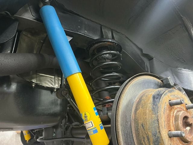 2004 Jeep Grand Cherokee Overland 4.7L H.O 4x4 RUST FREE - 22799189 - 35