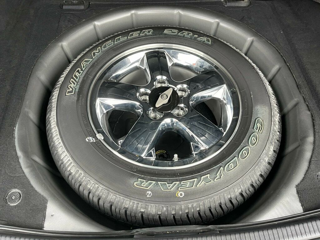 2004 Jeep Grand Cherokee Overland 4.7L H.O 4x4 RUST FREE - 22799189 - 69