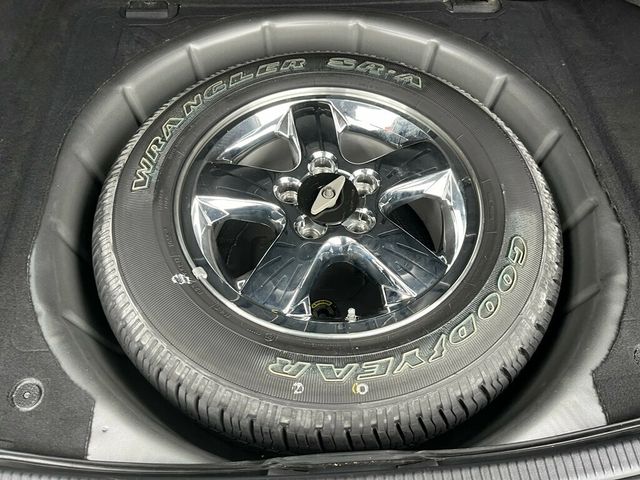 2004 Jeep Grand Cherokee Overland 4.7L H.O 4x4 RUST FREE - 22799189 - 69