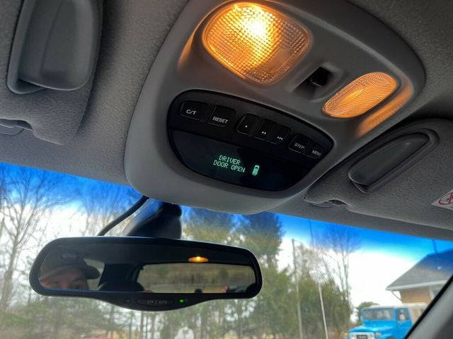 2004 Jeep Grand Cherokee Overland 4.7L H.O 4x4 RUST FREE - 22799189 - 76